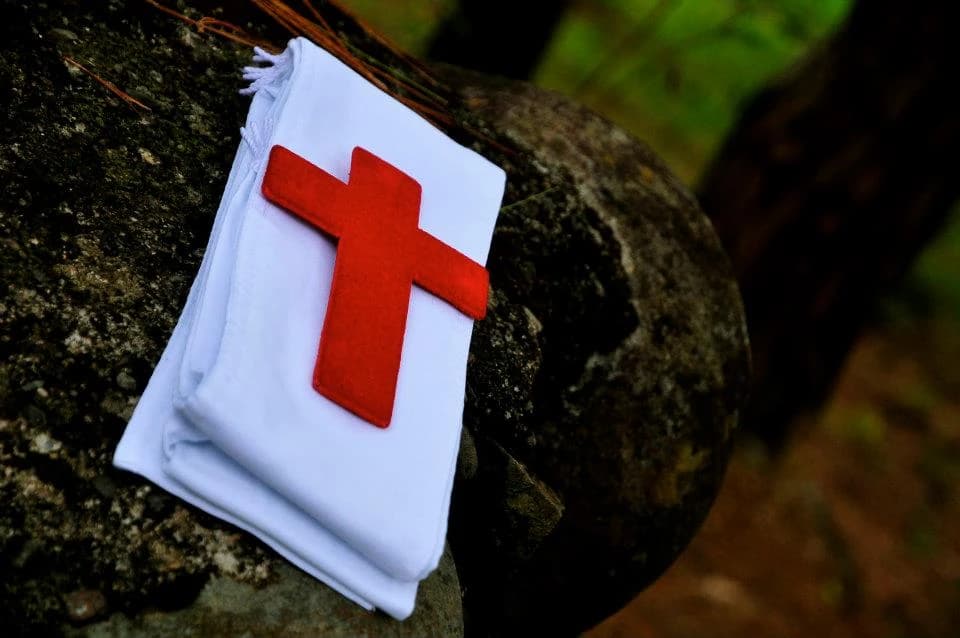 Camillian wearing the Red Cross